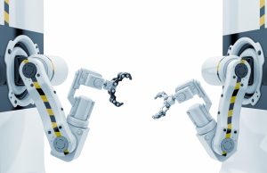两个白色的机器手臂试图抓住对方的螯,机器人的控制
