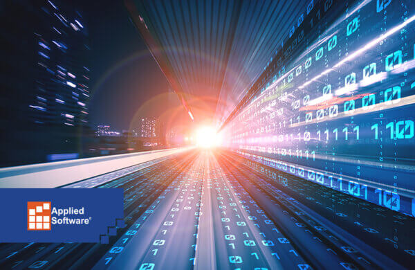 带有琥珀晕的白光照亮一排排的1和0黑色背景